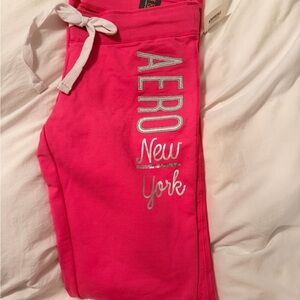 🔥  NWT - Aero New York Hot Pink Fit & Flare Sweatpants 🔥